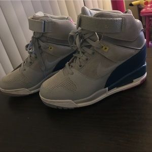 Nike wedge sneakers Size 8